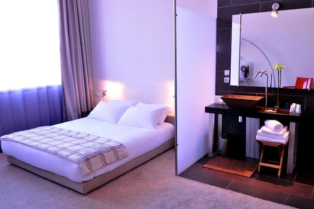 Hotel Design Les Bains Douches-1