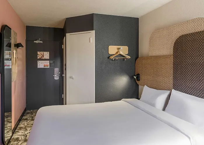 B&B HOTEL Toulouse Cité de l'Espace Hurel